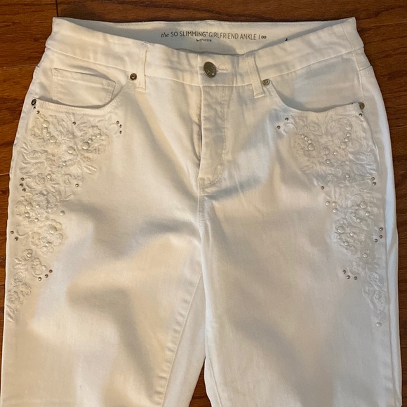 Chico’s So slimming girlfriend ankle white denim jeans size reg 0/ Medium - Picture 5 of 12